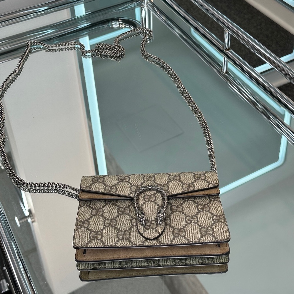 Gucci Bag - Picture 3 of 11